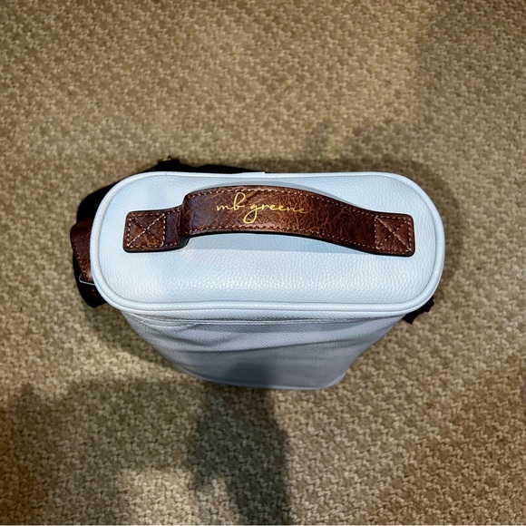 Wine Tote - Picture 2 of 4